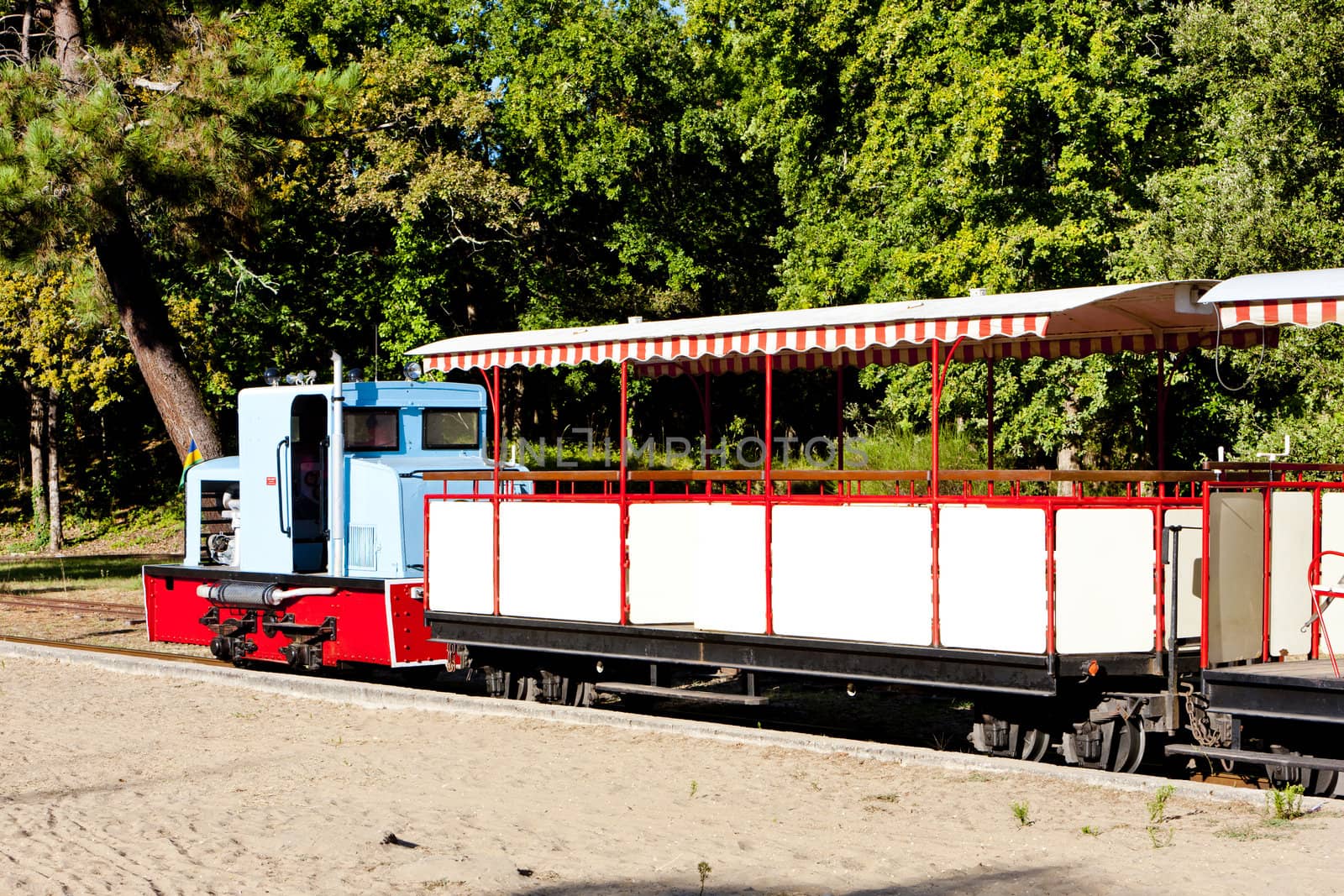 narrow gauge railway, St-Troyan-Les-Bains, Poitou-Charentes, France