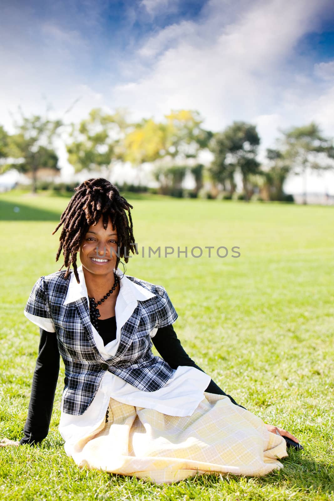 A casual portrait of an African American woman