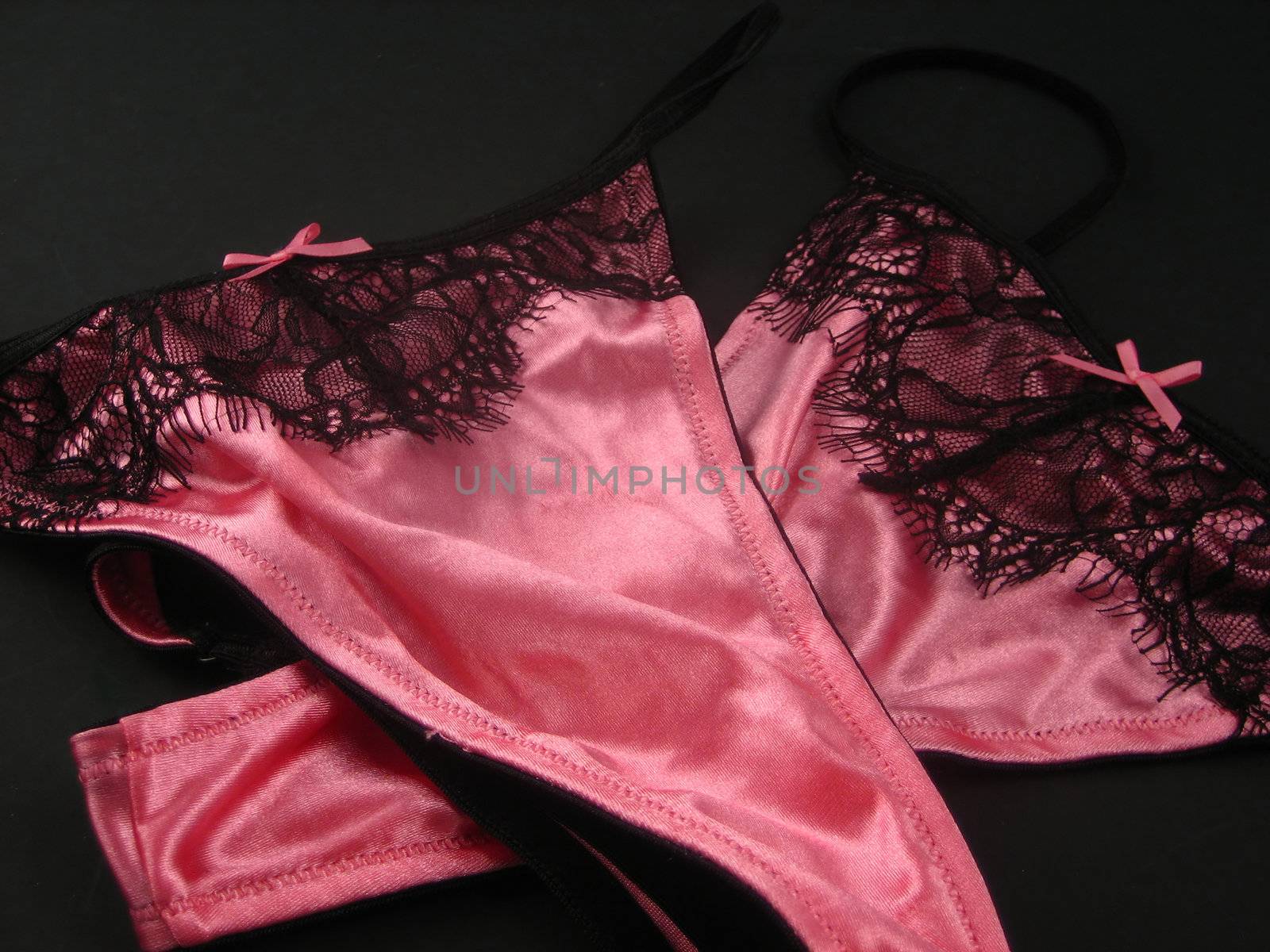 Pictures of sexy and provocative lingerie