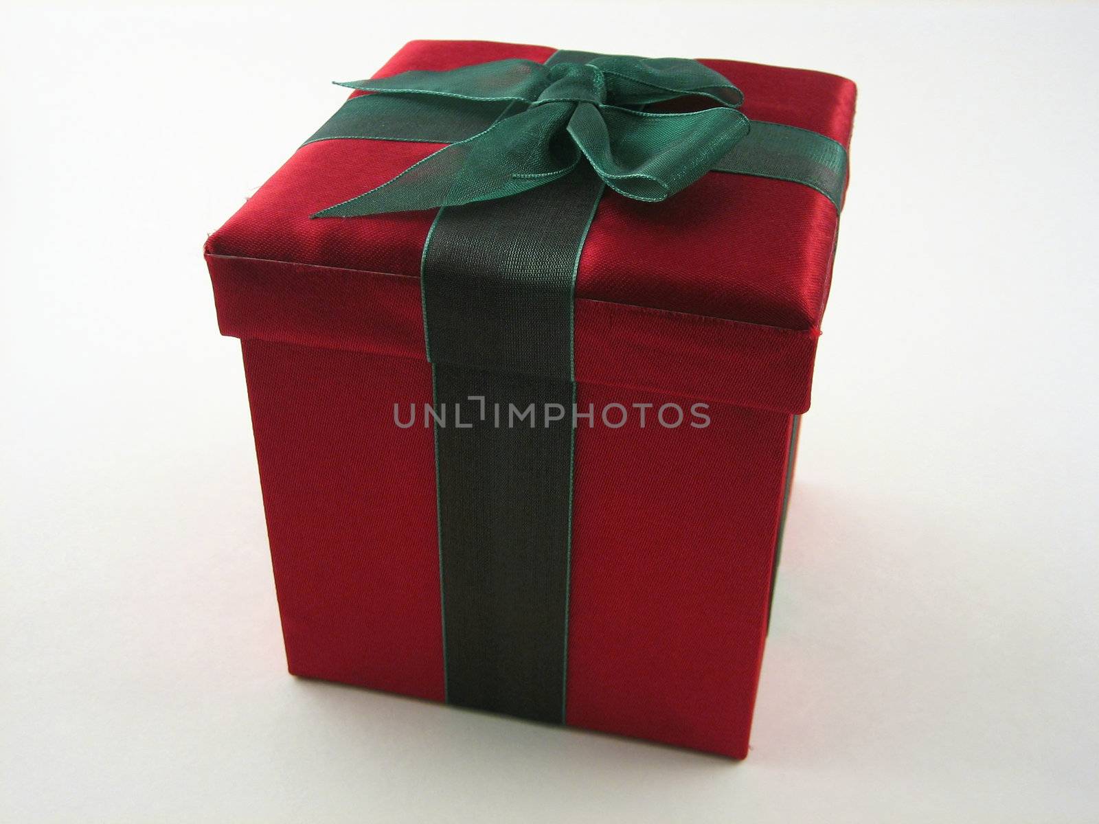 Wrapped gift by albln