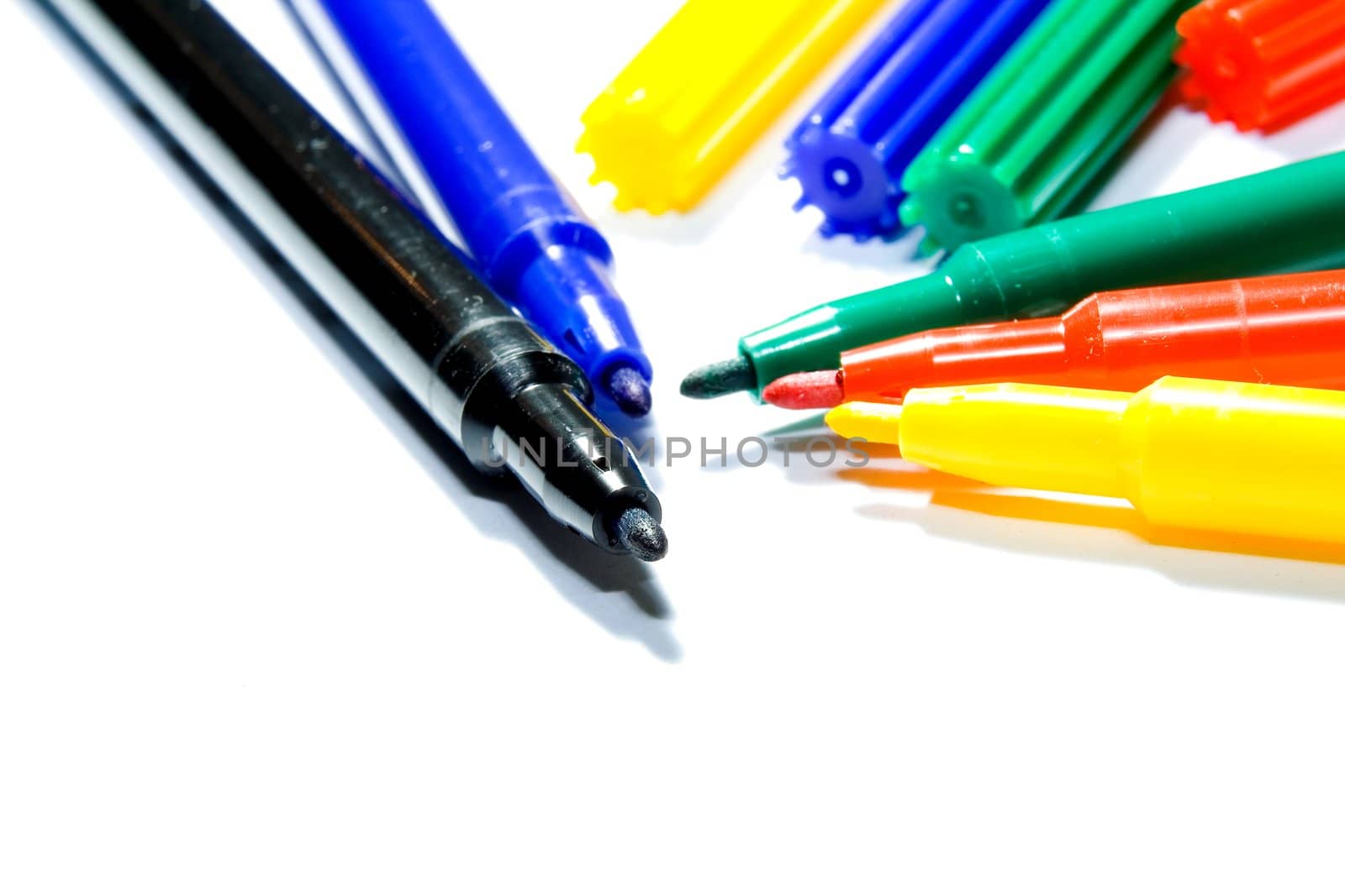 Color felt-tip pens by Vladimir