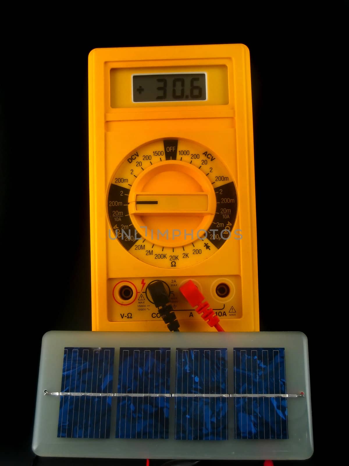 solar cells generating current