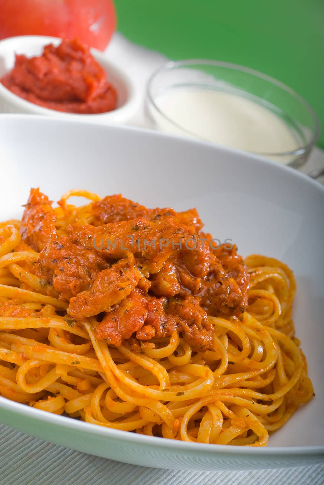 tomato and chicken pasta by keko64