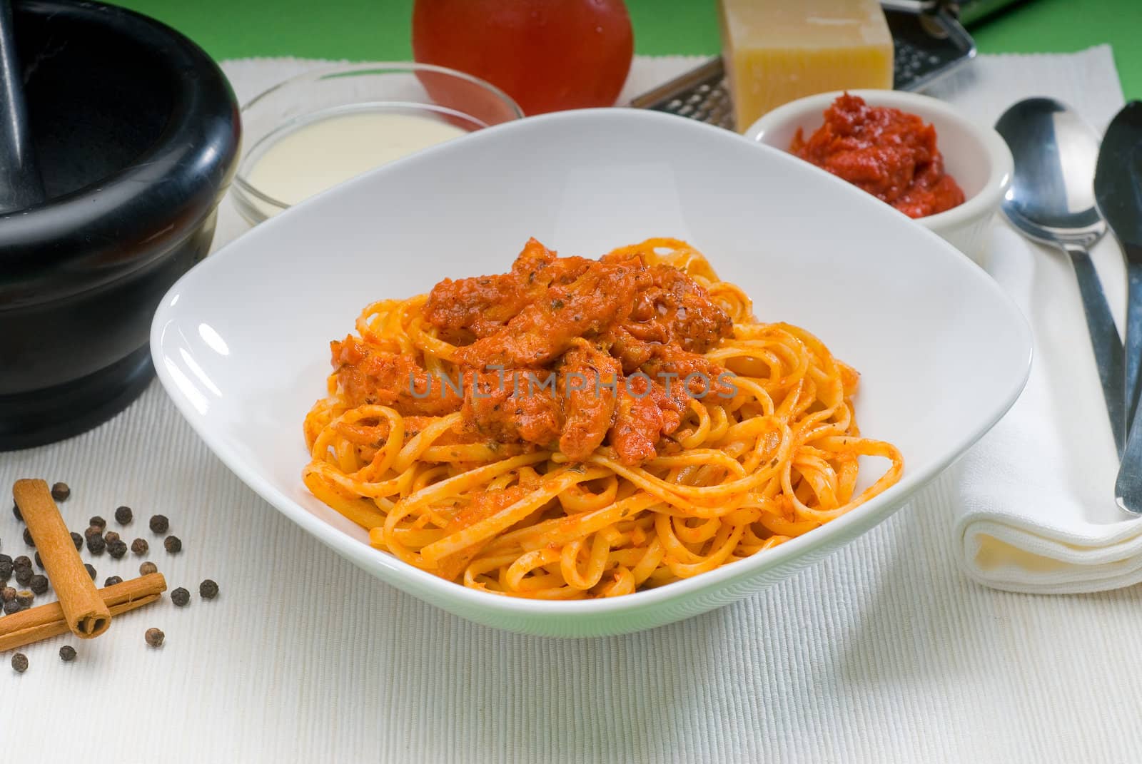 tomato and chicken pasta by keko64