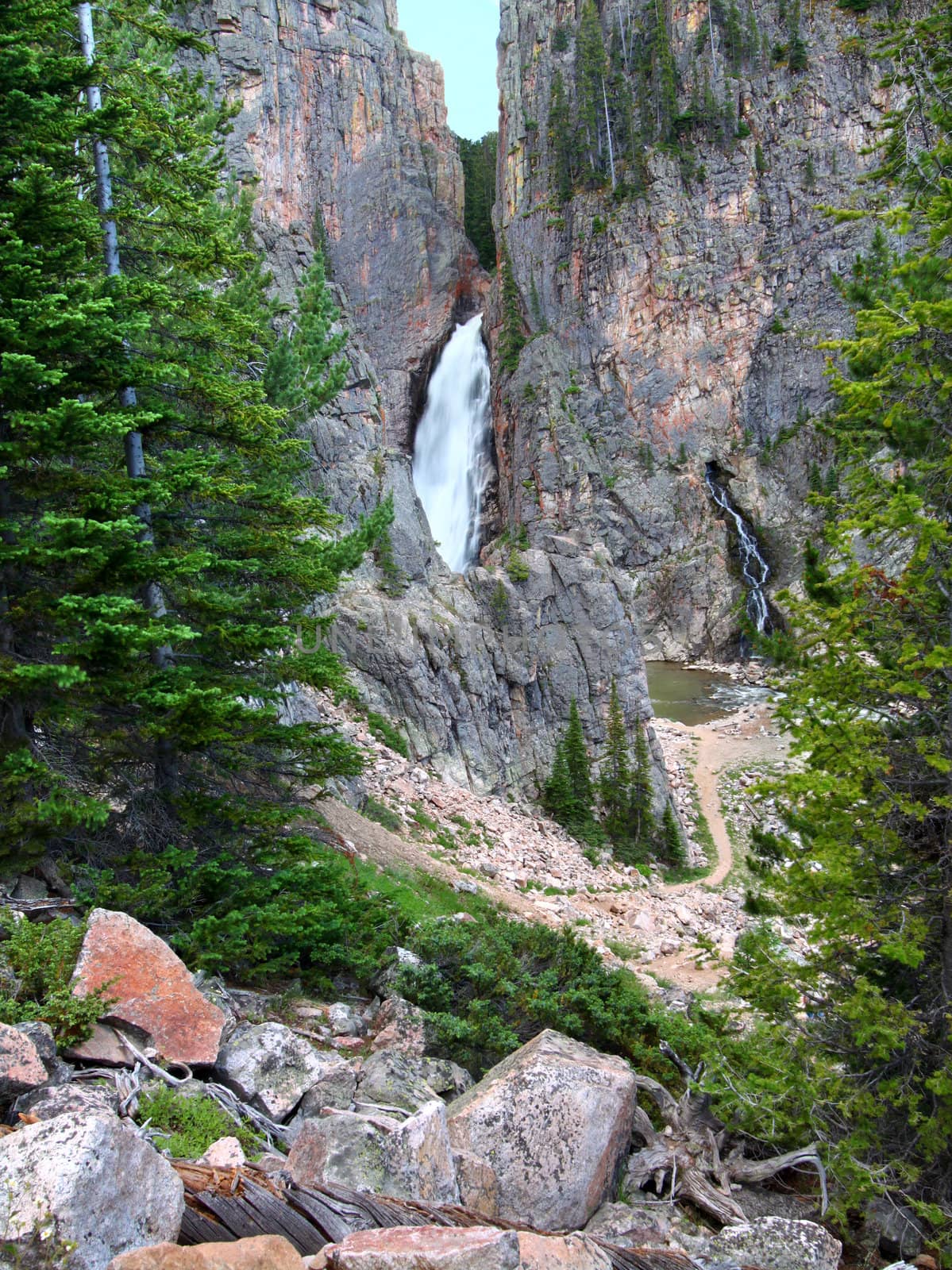 Porcupine Falls of Wyoming by Wirepec