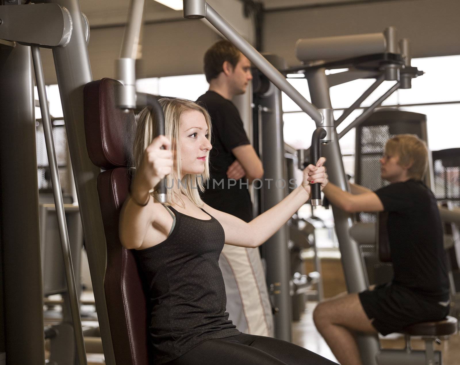 Girl exercising by gemenacom