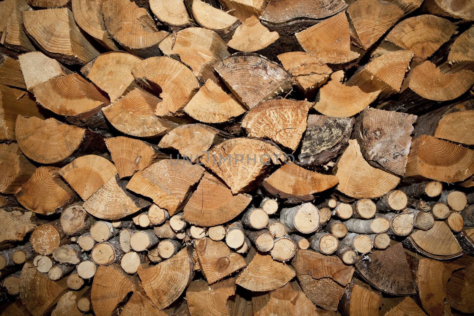 Chopped wood by gemenacom