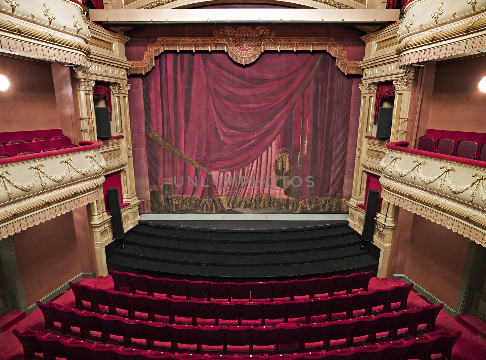 Luxurious theather hall in classic baroque style.