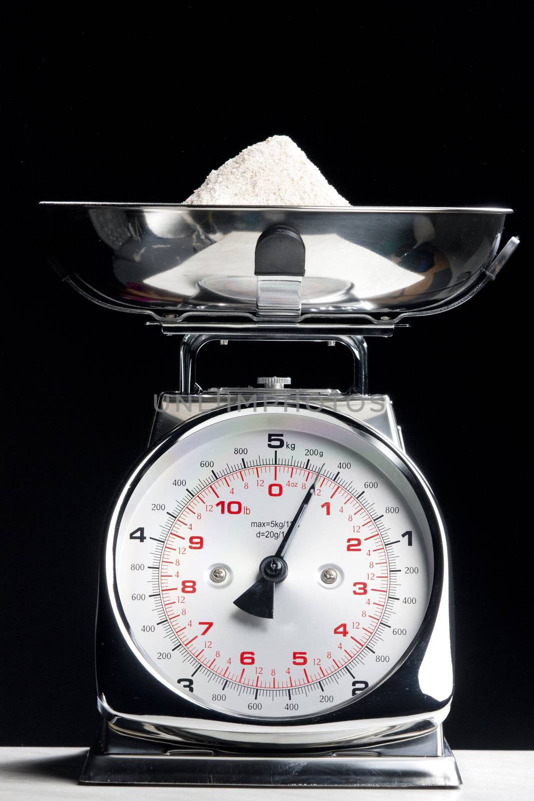 kitchen scales with flour