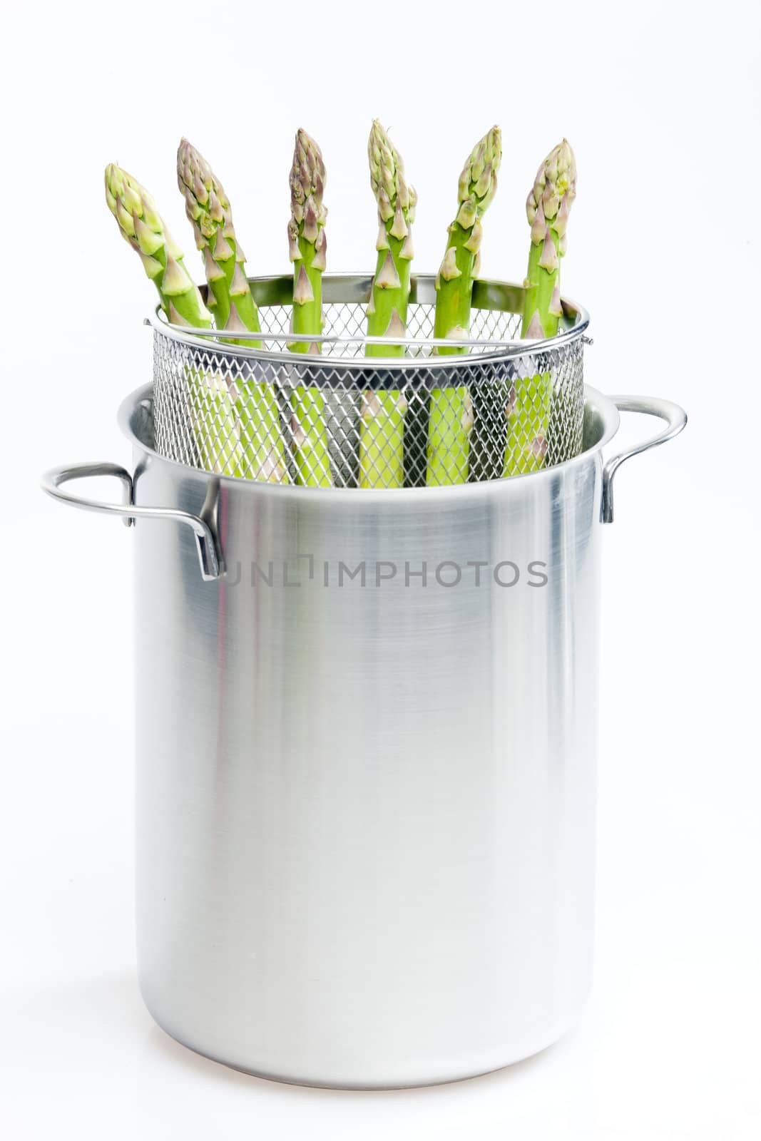 green asparagus in pot