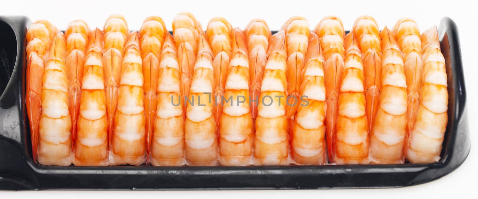 still life of raw prawns by phbcz