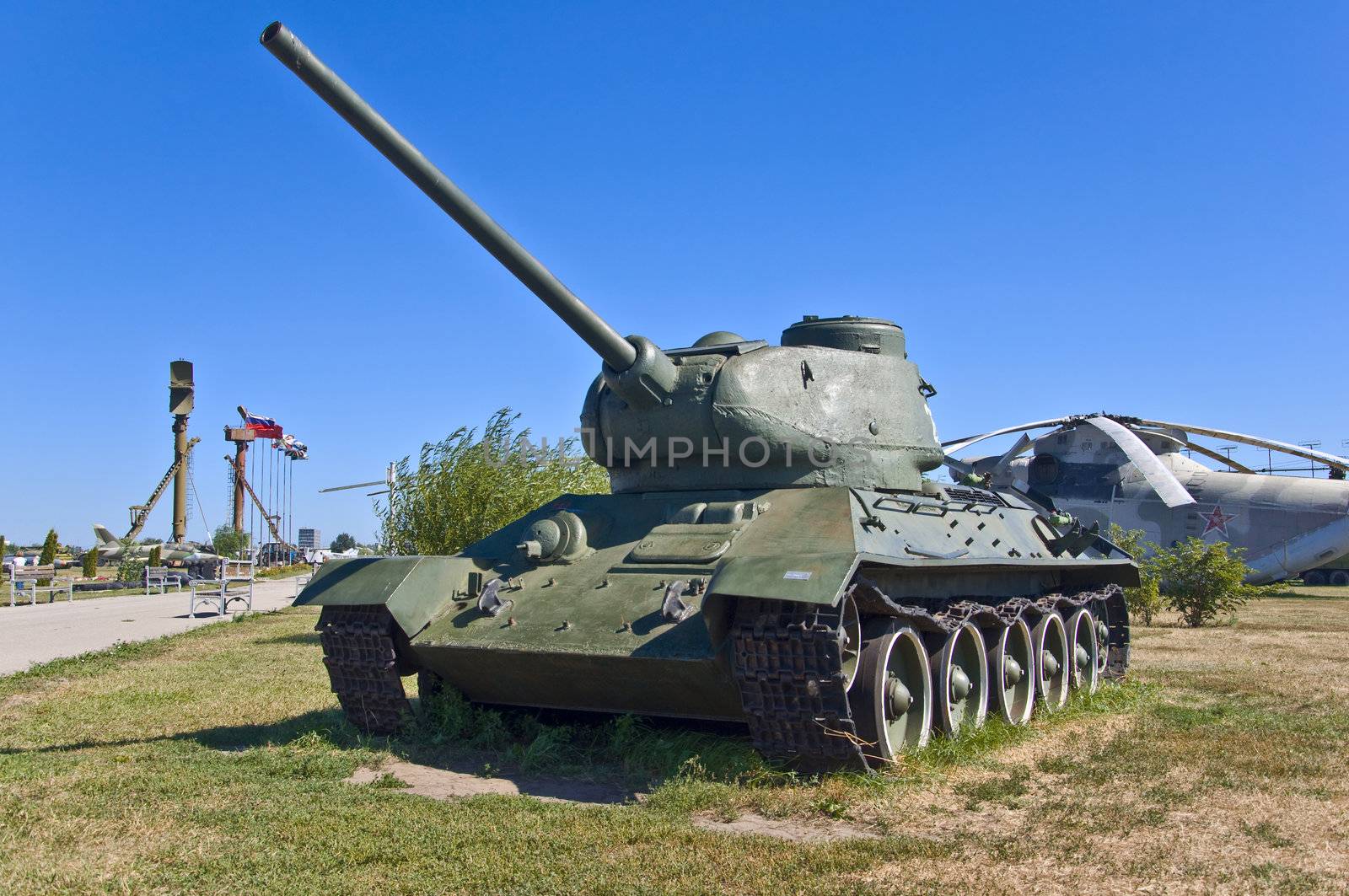 russian battle tank with blue sky in background