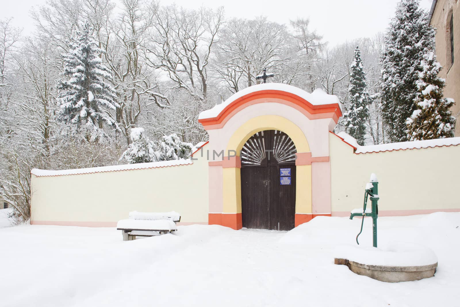 Church of Saint Peter and Paul, Lisna, Czech Republic