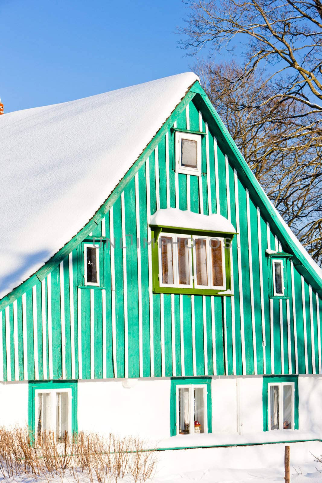 cottage in winter, Kunstat - Jadrna, Orlicke Mountains, Czech Republic