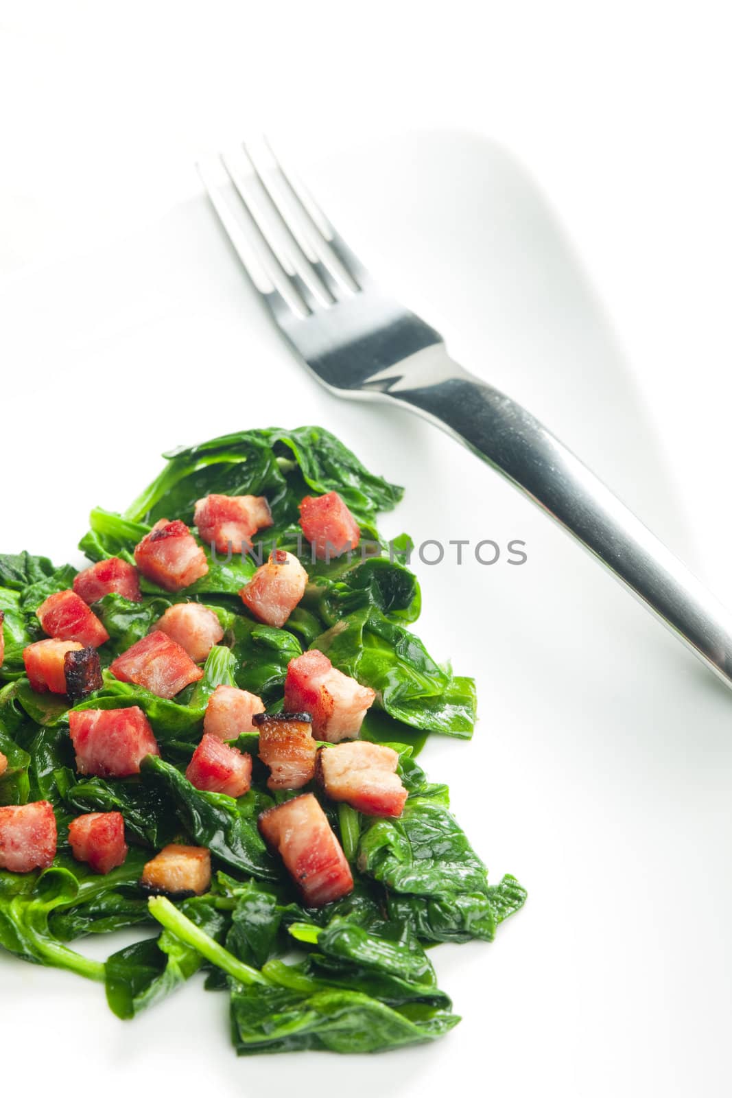 fried spinach with bacon