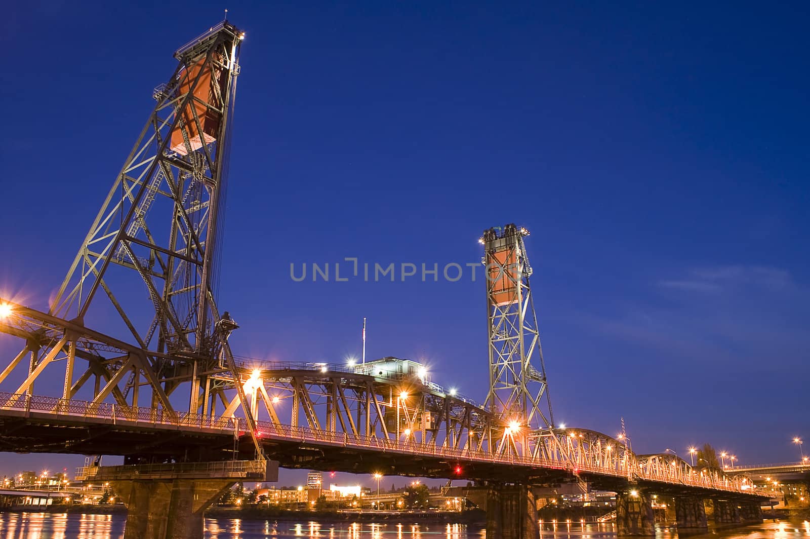 Night Scene of Steel Bridge in Portland, Oregon. by diro