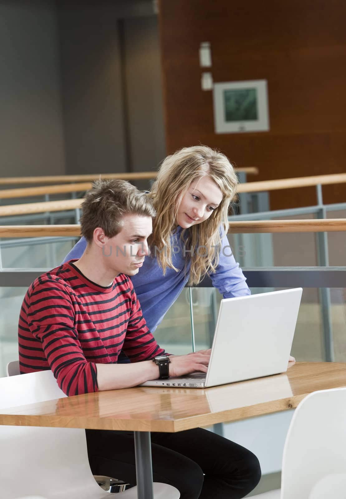 Couple by the computer by gemenacom