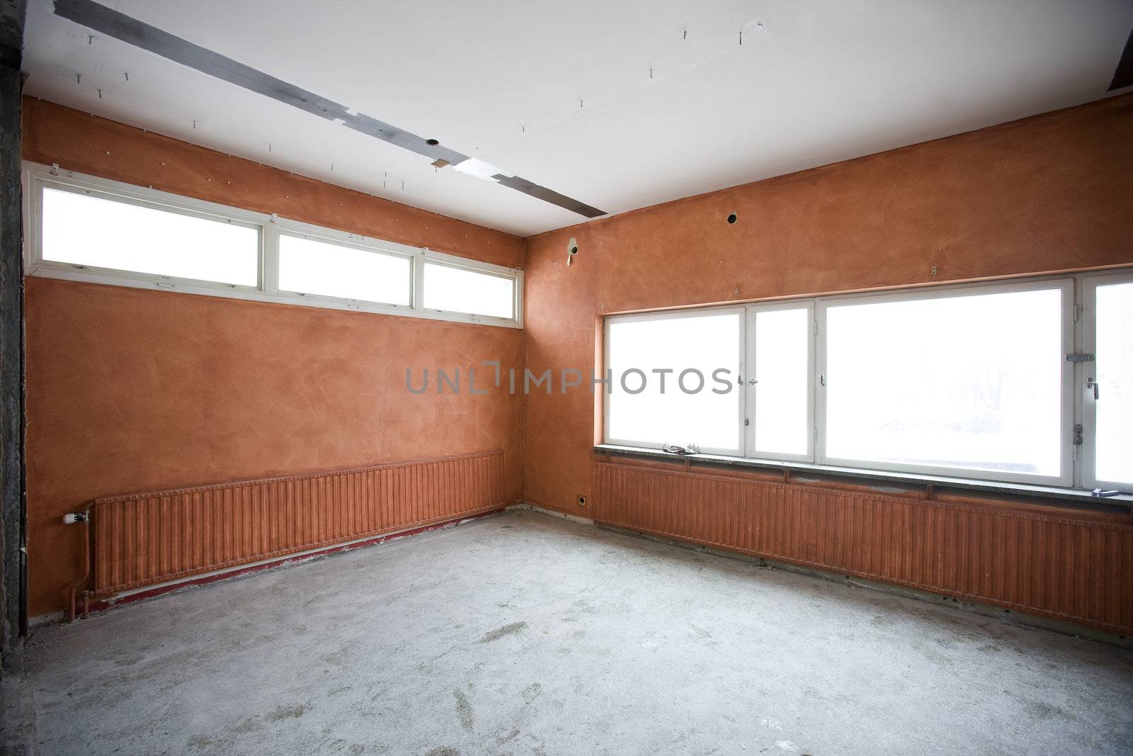 Empty interior by gemenacom