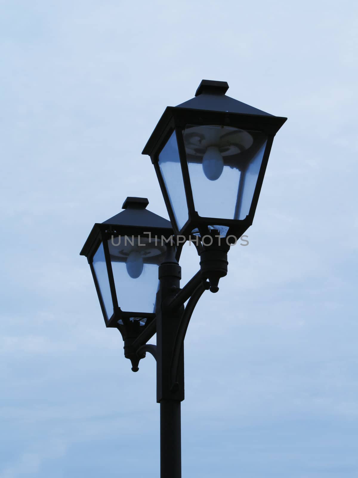 Street lamps by Dan70