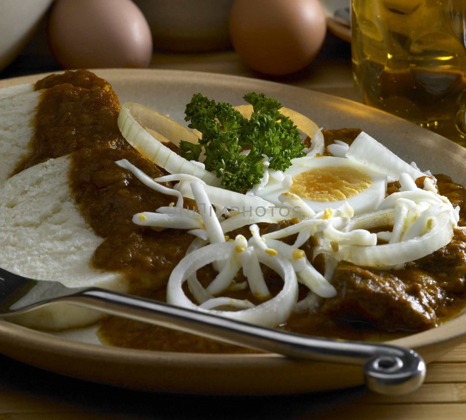 beef goulash with egg
