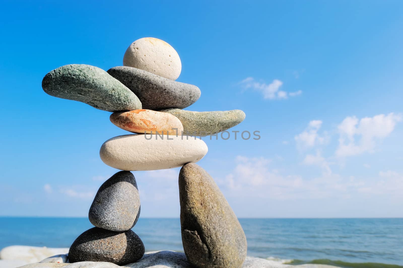 Figurine from gravel on the sea coast