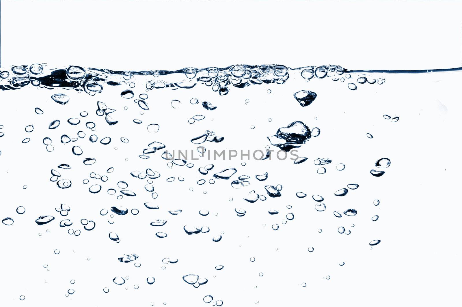fresh water with bubbles by gunnar3000