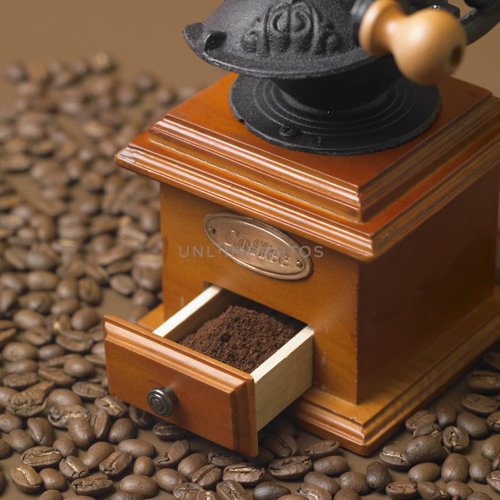 coffee mill by phbcz