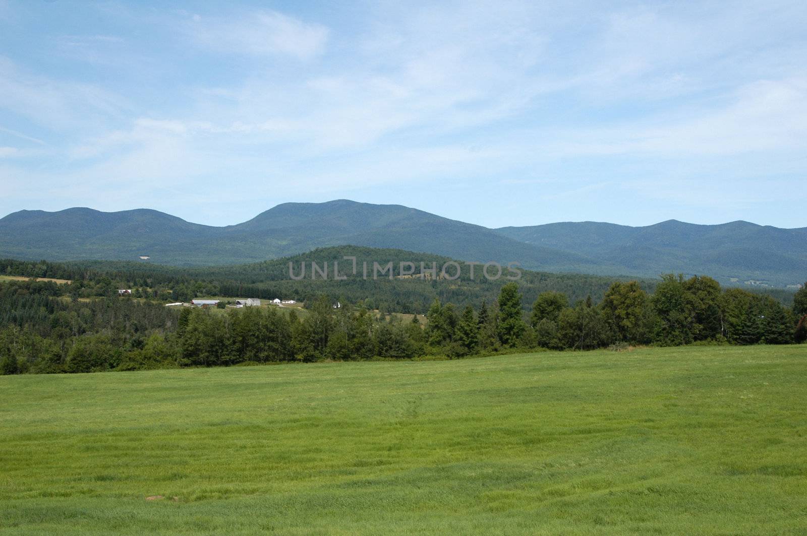 The mountains of New Hampshire in the summer time