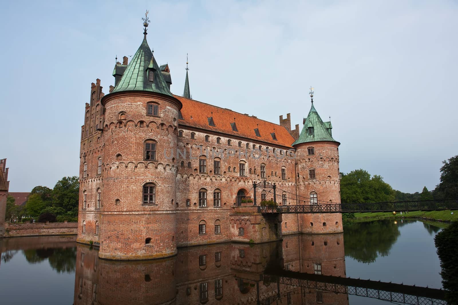 Egeskov castle Funen Denmark by Ronyzmbow