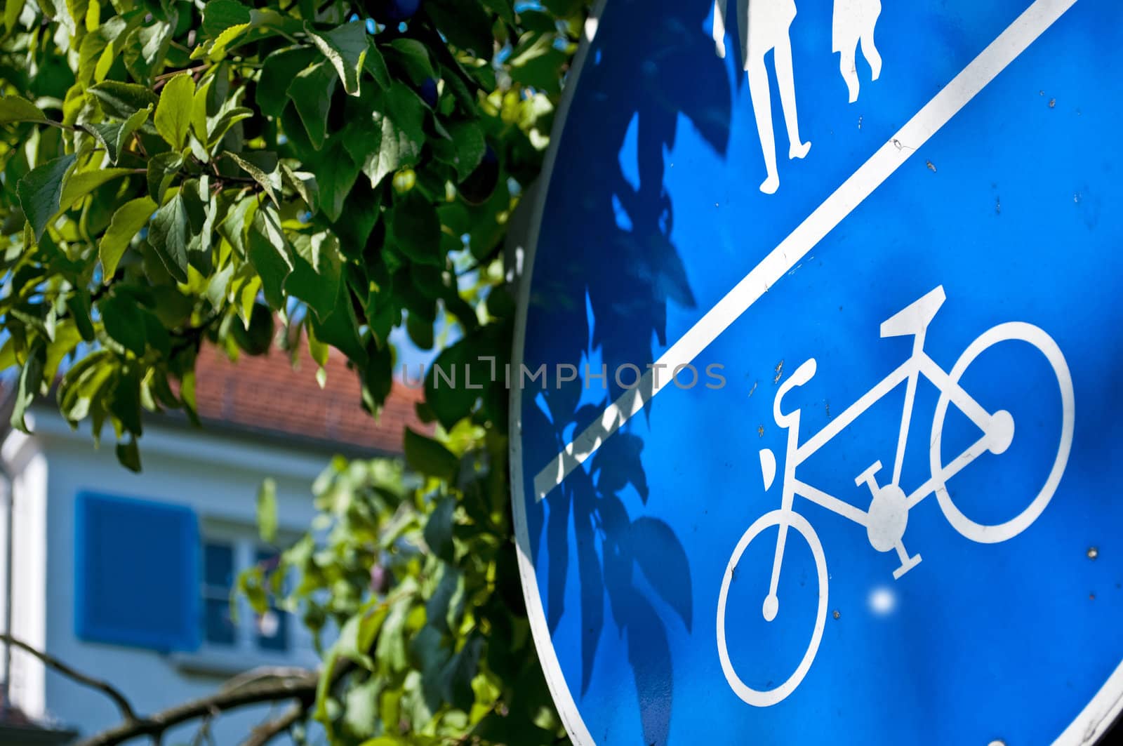 traffic sign bicycle by Jochen