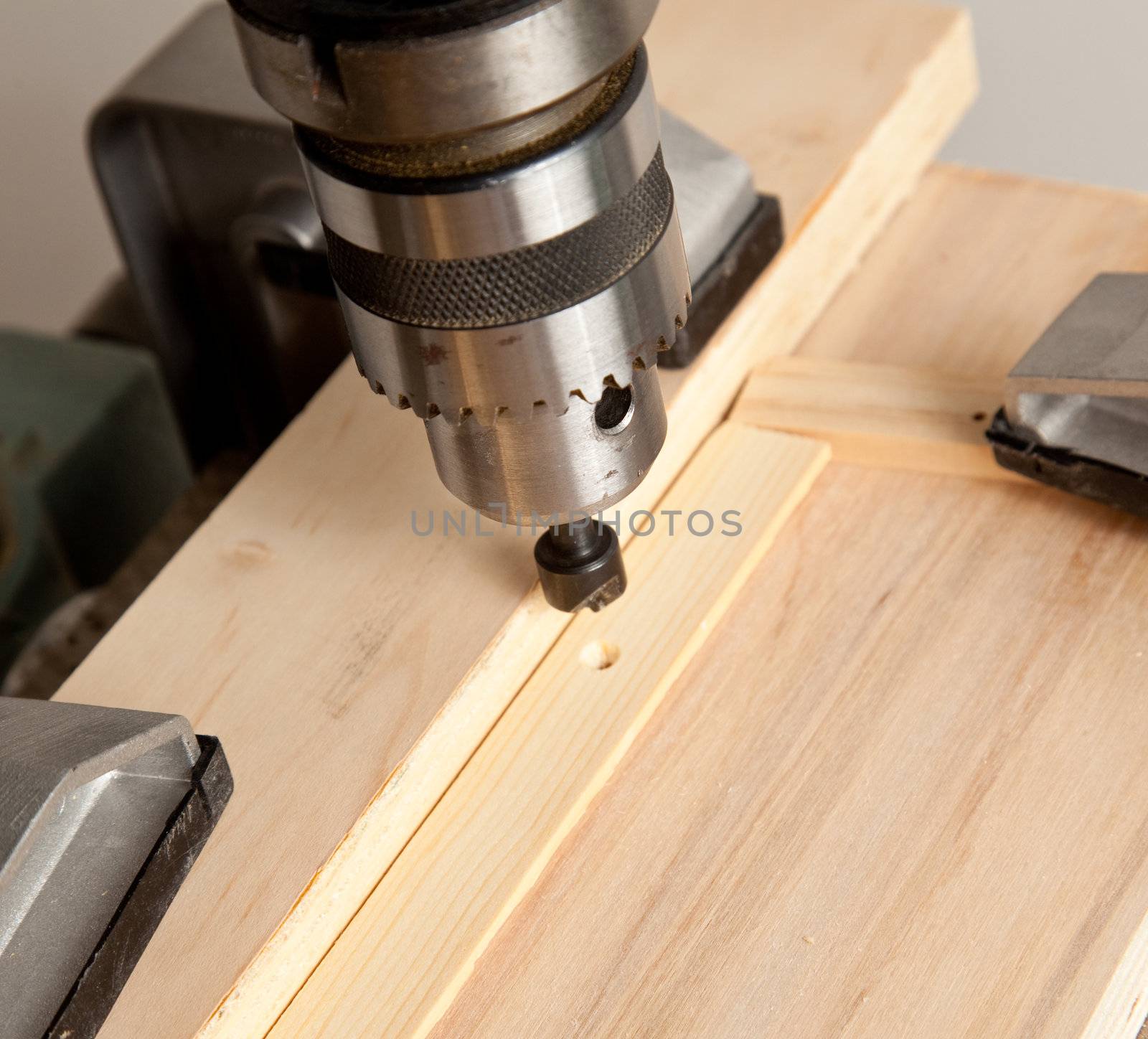 Drilling a countersunk hole by steheap