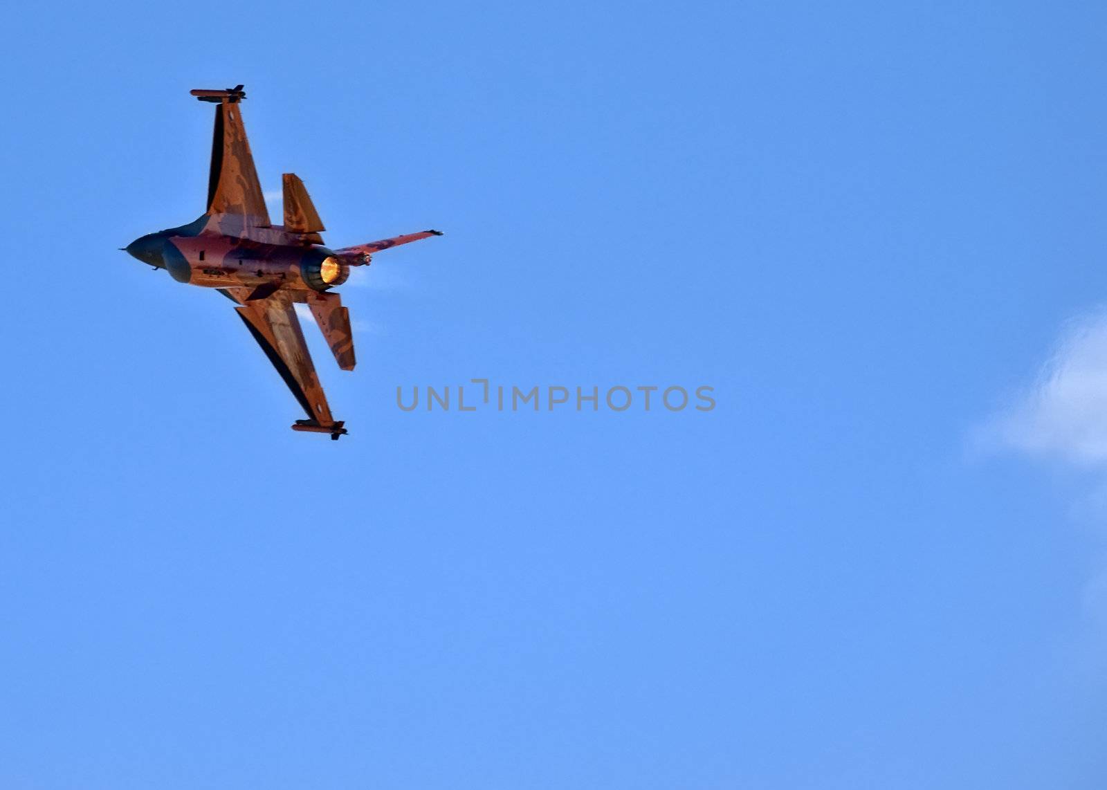 LUQA, MALTA - SEP 26 - F16 of the RNLAF Demoteam flied by Capt. Ralph (Sheik) Aarts during the Malta International Airshow 26th September 2009