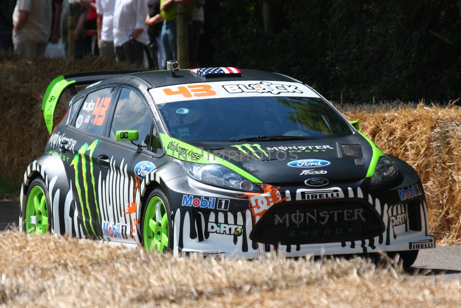 Ken Block Gymkhana Ford Fiesta by chrisga