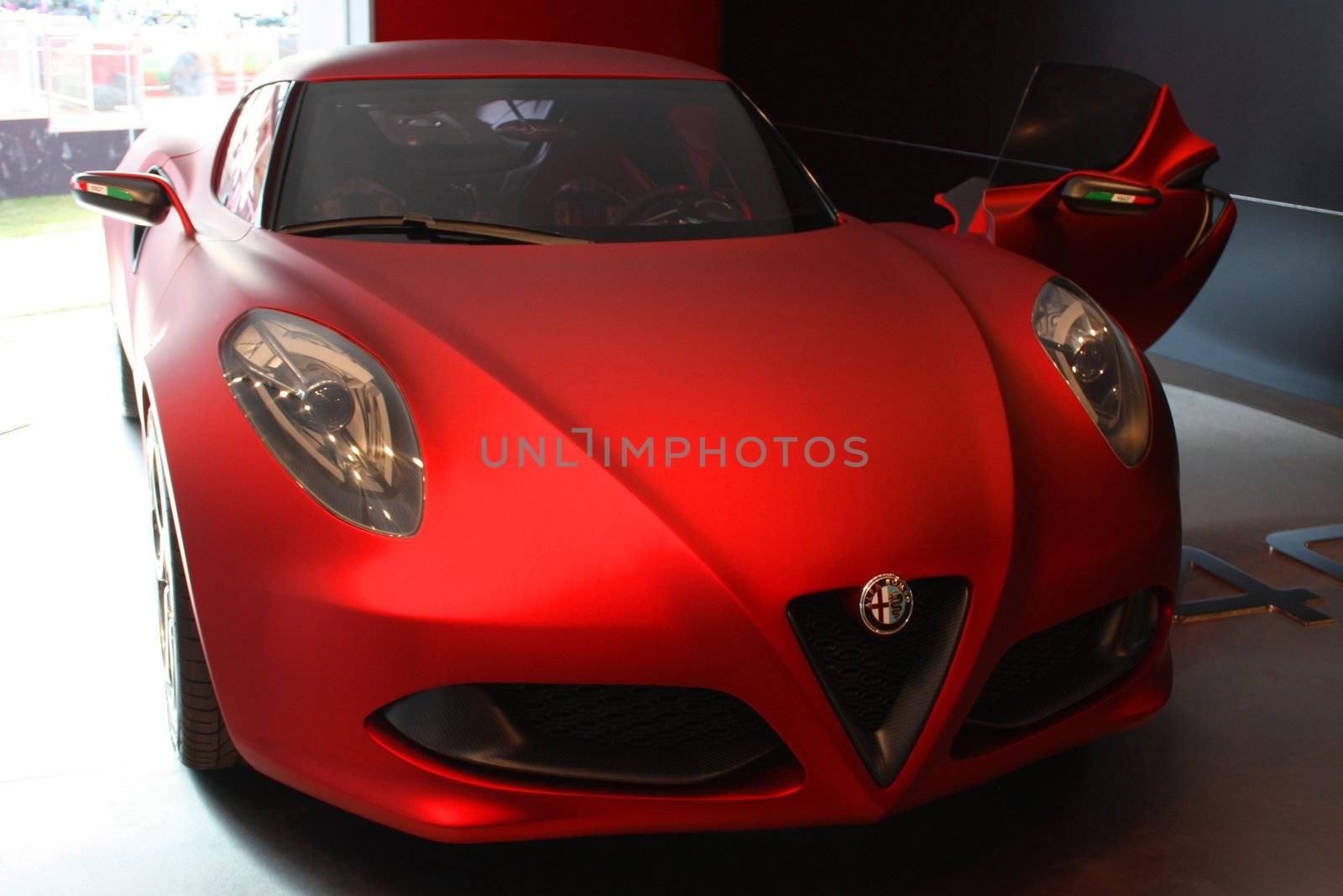 Alfa Romeo 4c by chrisga