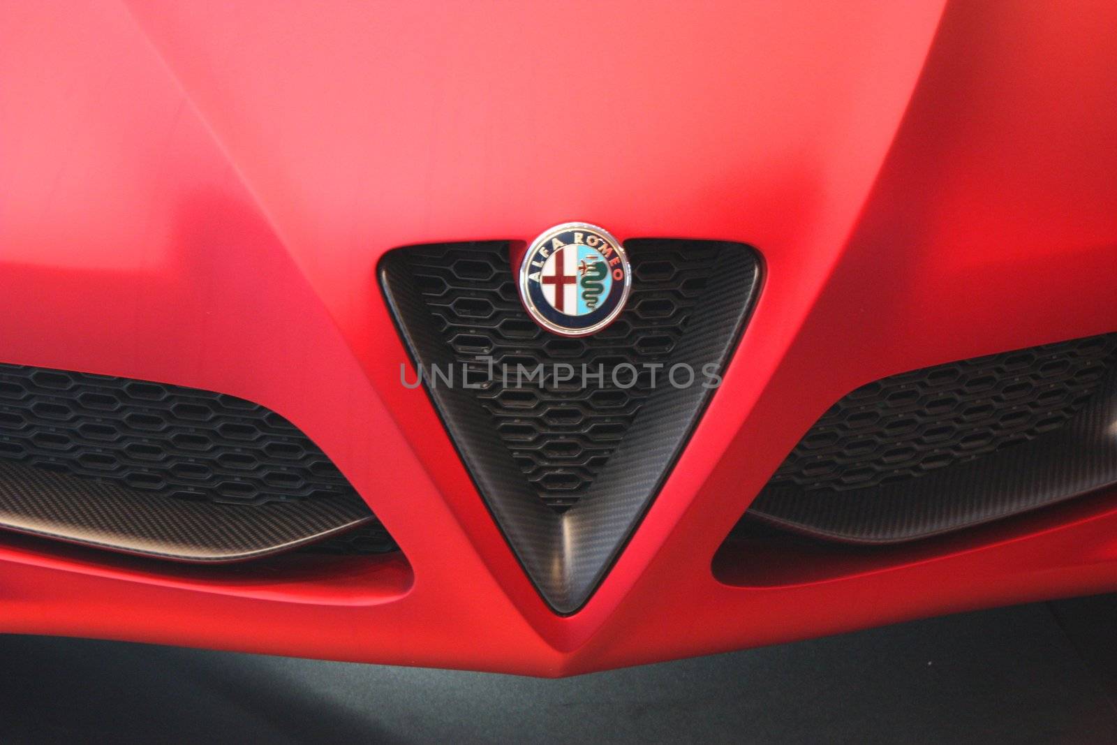 Alfa Romeo 4c by chrisga