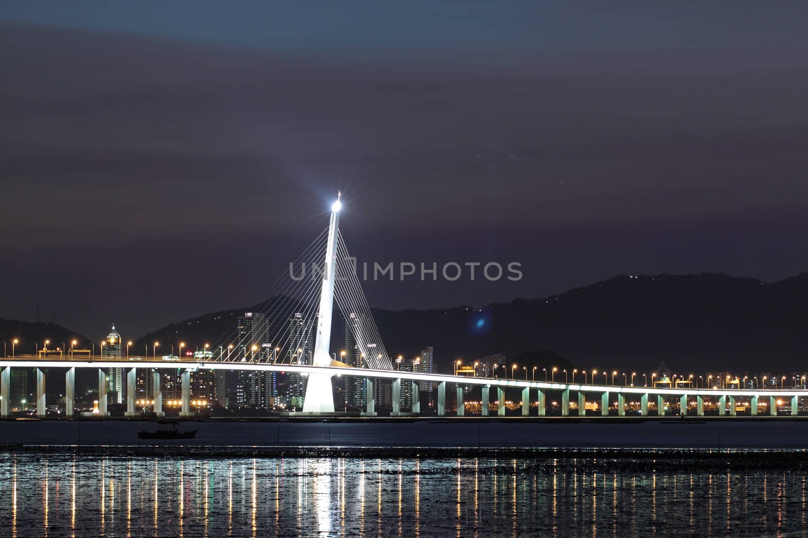 Kong sham highway bridge at night