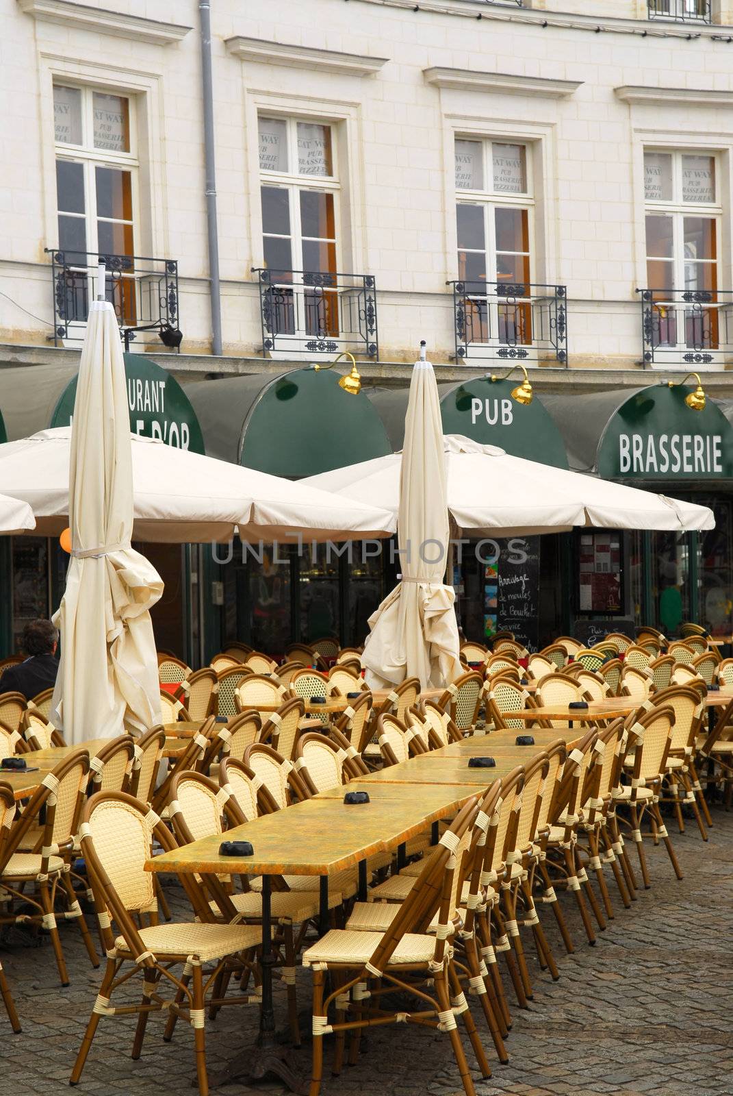 Square in Vannes, France by elenathewise