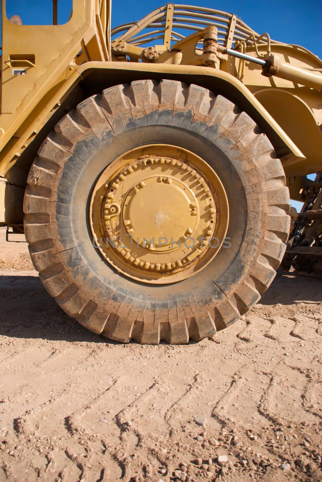 Earth Mover Tire by pixelsnap