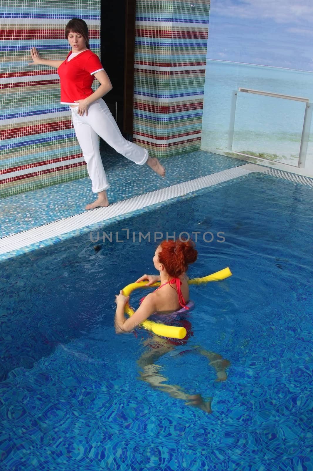 Employment with the pregnant woman in pool