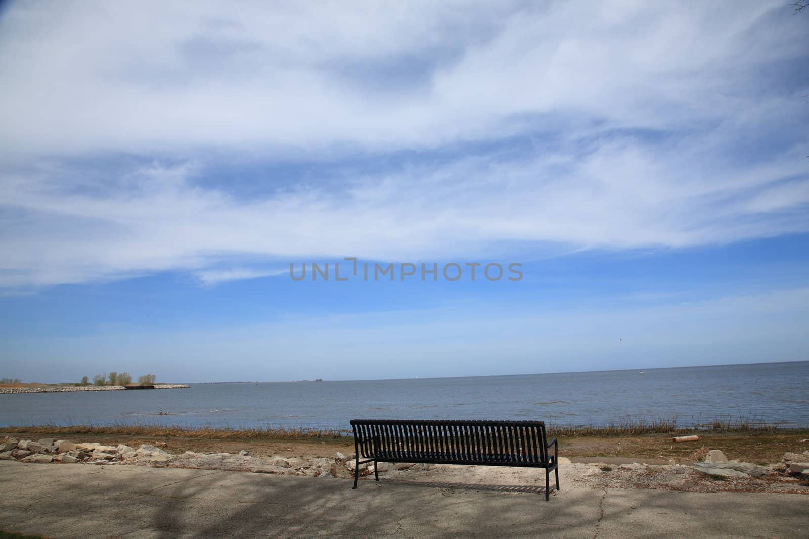 Lonely bench overlooks Green Bay in Wisconsin