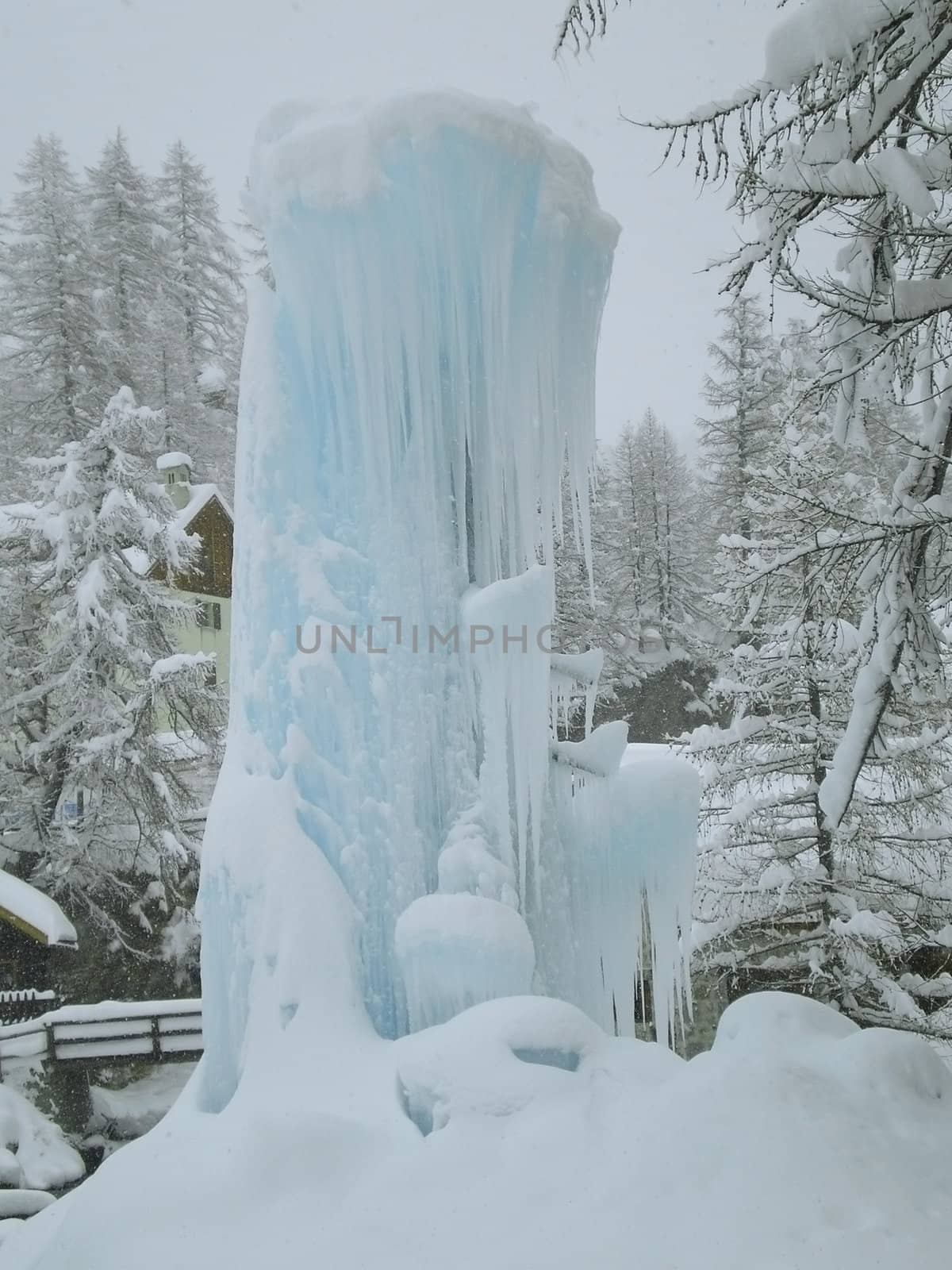 frozen fountain in devero alp     