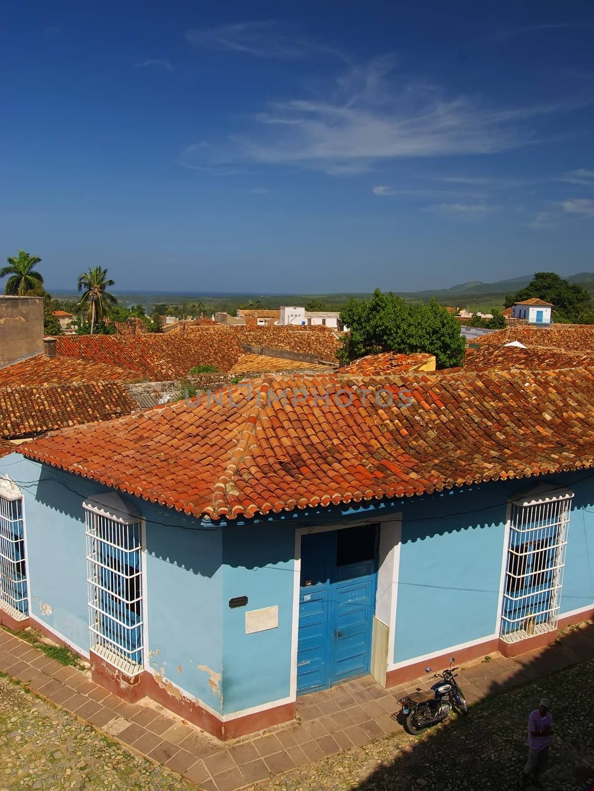 House in Trinidad, Cuba by baggiovara