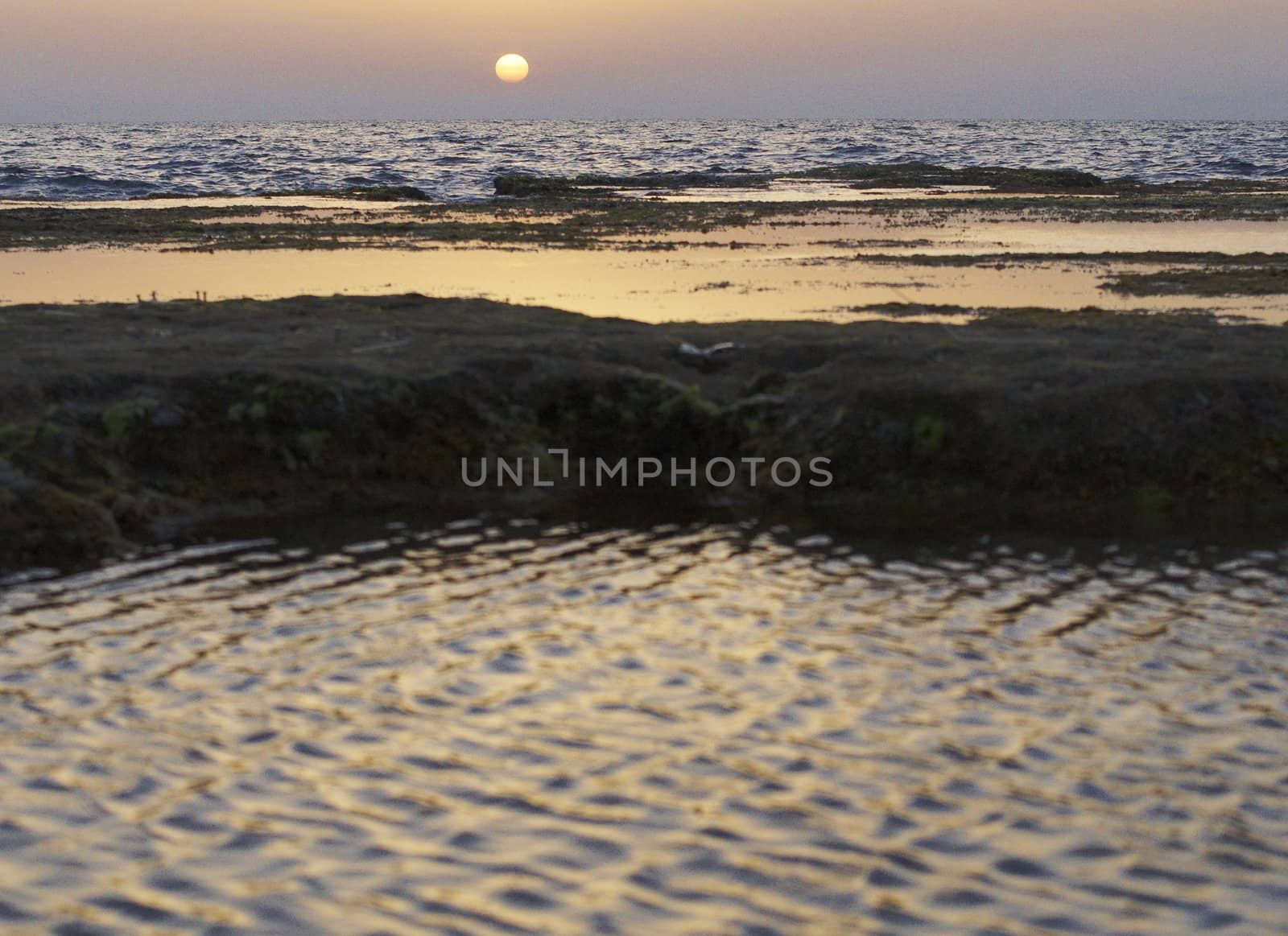 Sunset sea. by karasikvitaliy