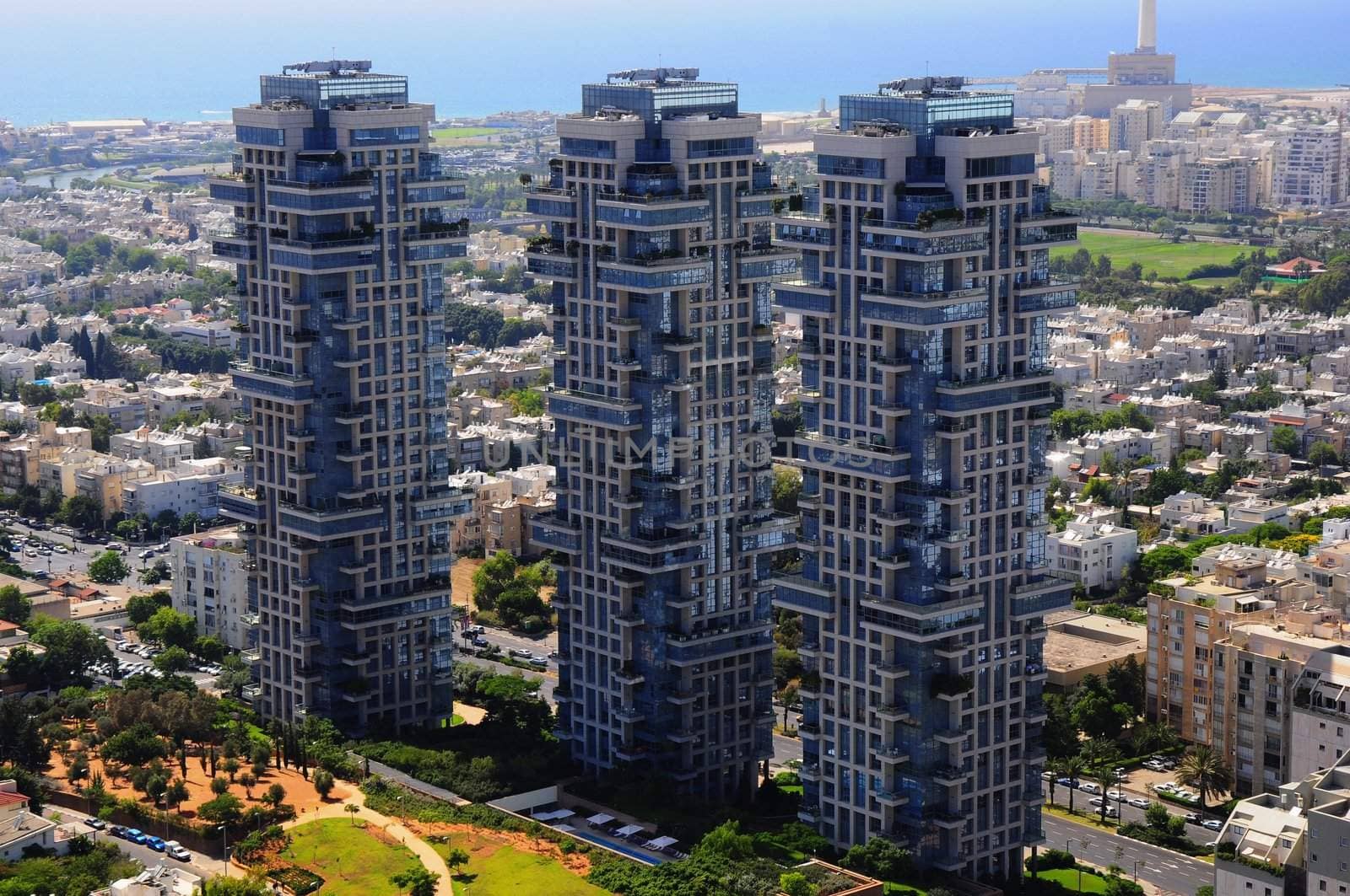 The modern metropolis with enormous opportunities for both business and leisure. Tel-Aviv .