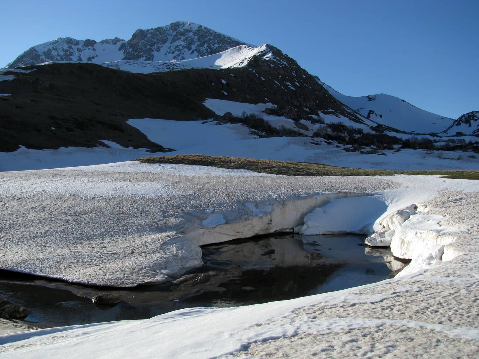 mountains, snow, lake, water, top, nature by Viktoha