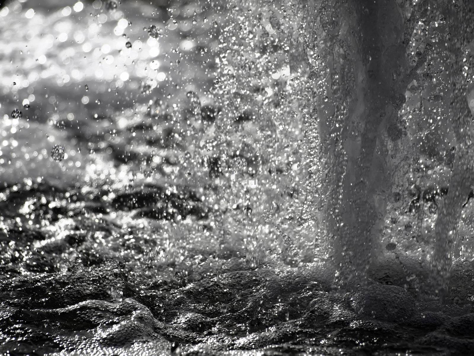 High speed capture of splashing, flowing, or jet water