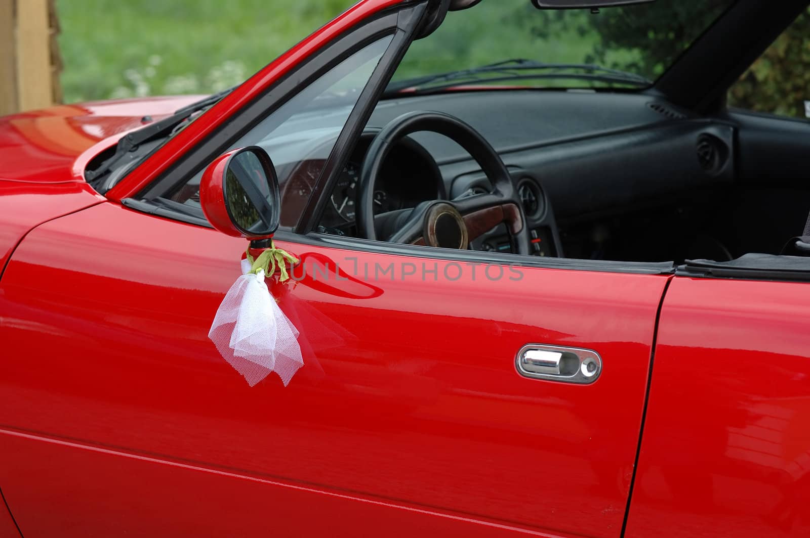 Red wedding car.