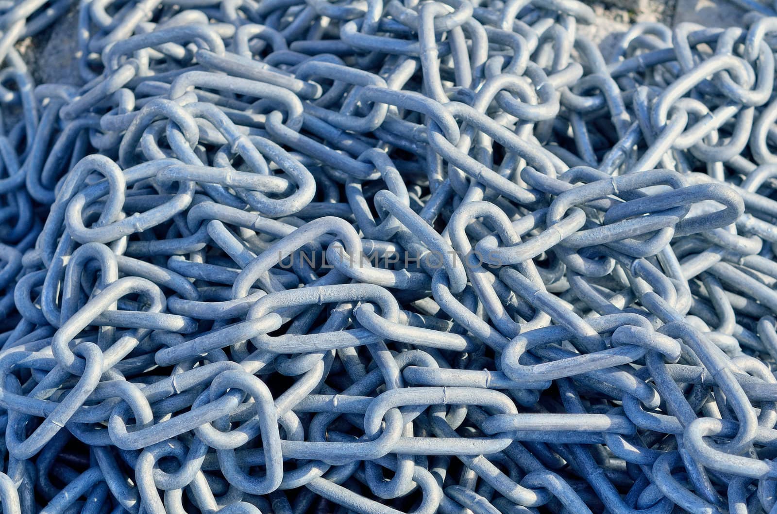 Largest stainless steel anchor chain. Mooring equipment