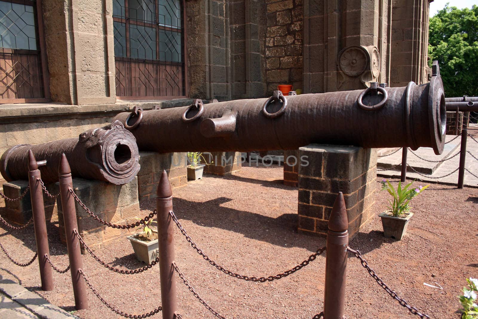 Old canons securing an ancient fort in India