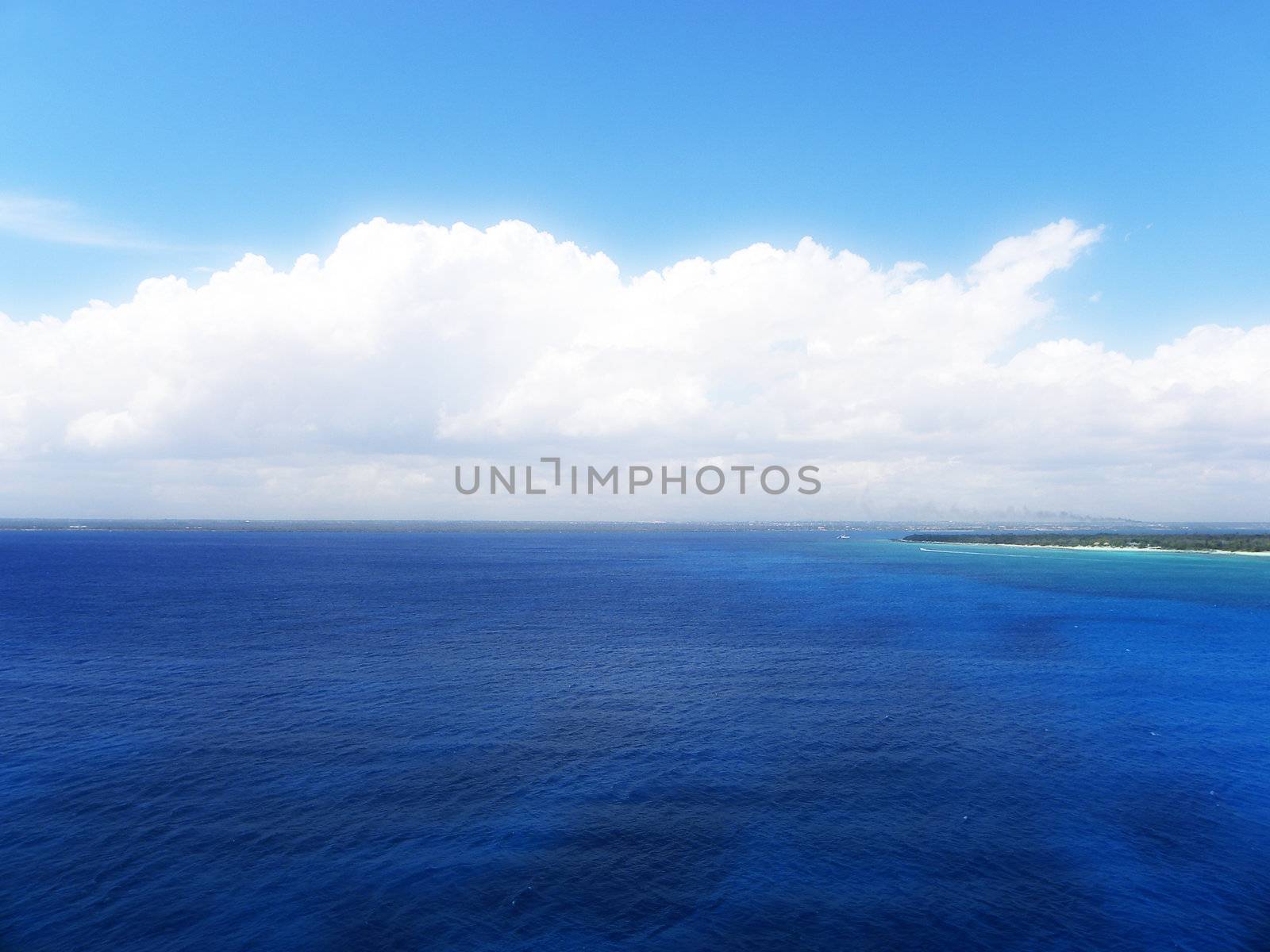 the beautiful sea near Catalina Island in the Caribbean